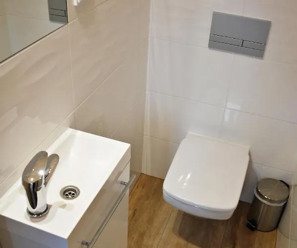 Debowy Zakatek * Dębki